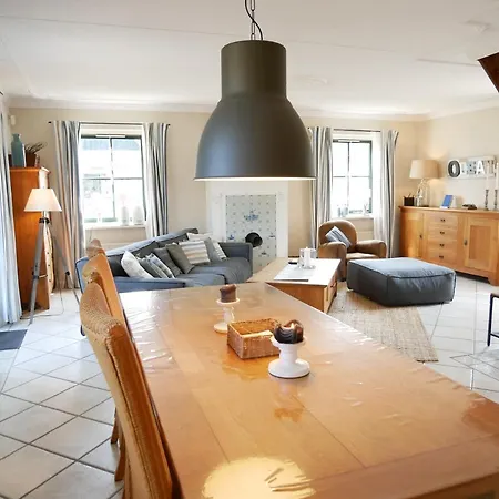 Het Huis Aan De Brug Holiday home Callantsoog